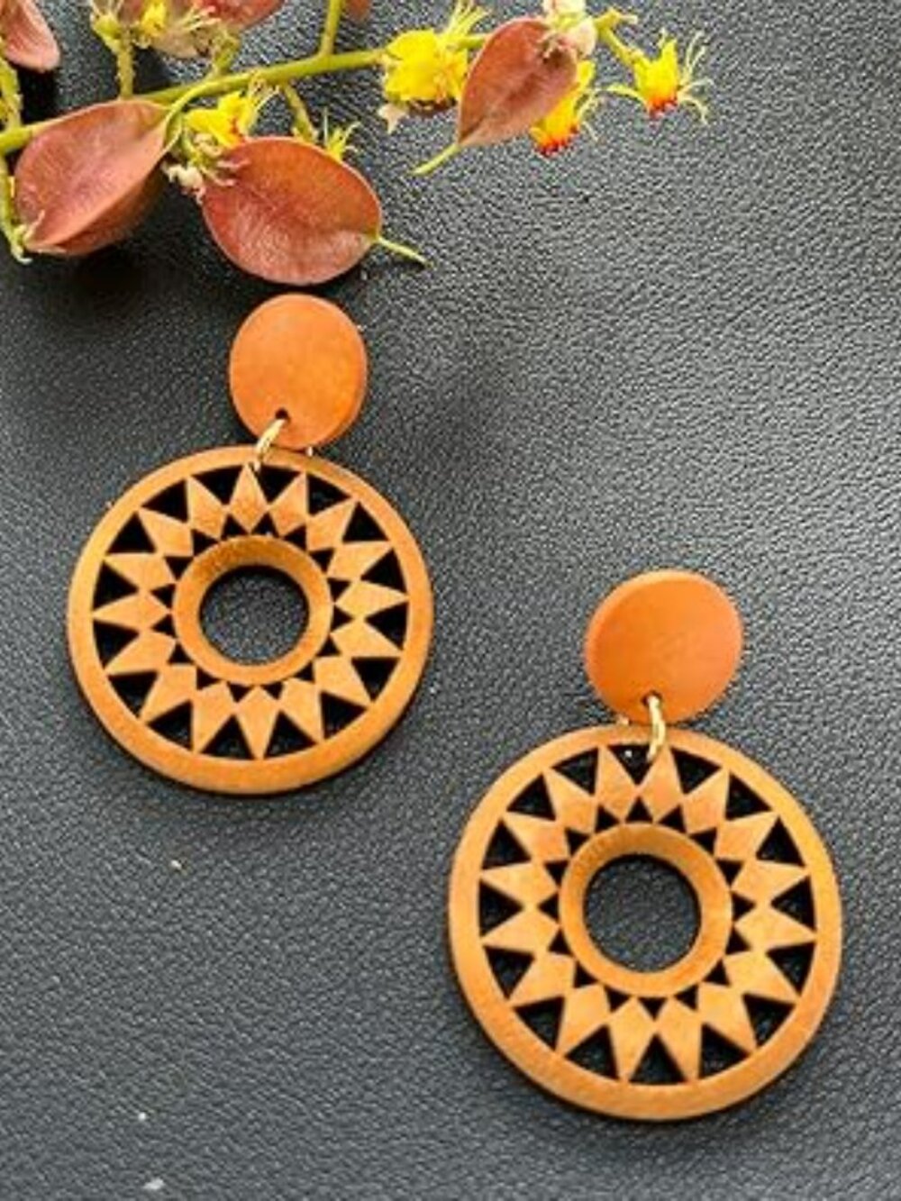New Retro Handmade Wood Geometric Hoop Shape Earrings Natural Wooden Hollow
